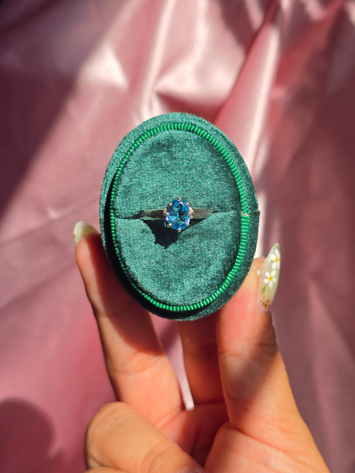 Summer 🌊 Court Topaz Ring size 8
