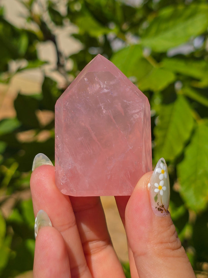 HQ Brazillian Rose Quartz Tower T18