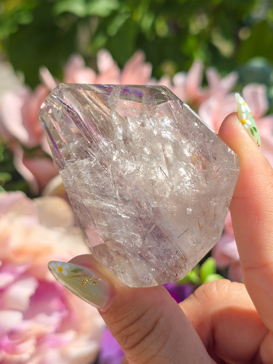 White Garden Quartz With Copper Rutile Gusher G1