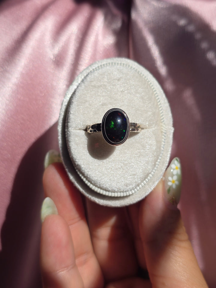 The Lady Of The Night (Black Opal) size 6