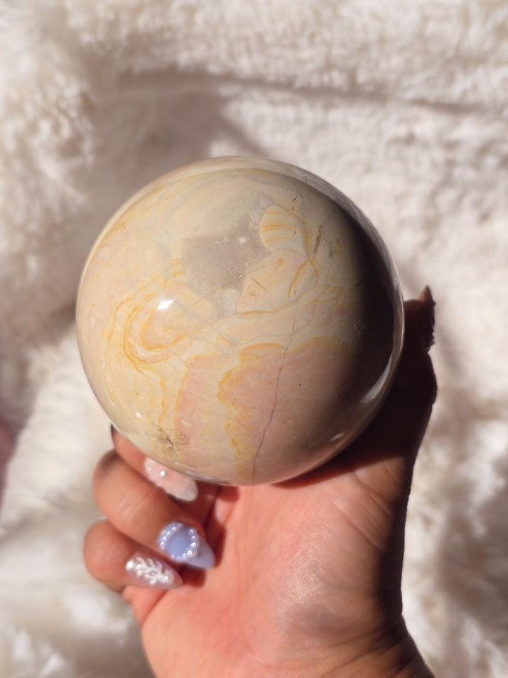 Creamy Strawberry Banana Polychrome Sphere