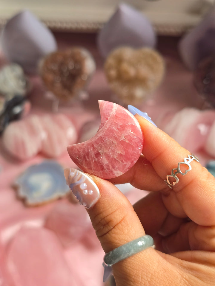 Rhodochrosite 🌙 Moons