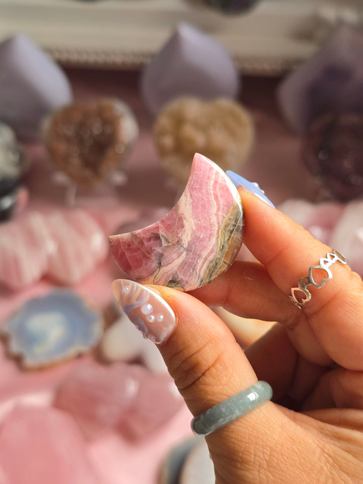 Rhodochrosite 🌙 Moons