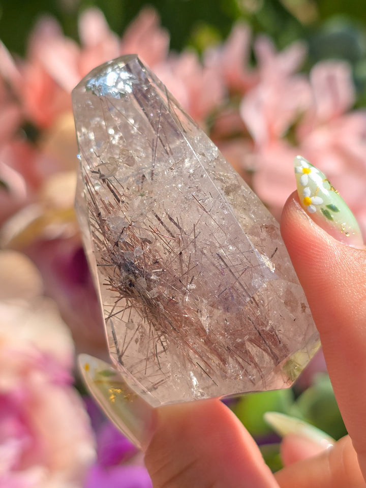 White Garden Quartz With Copper Rutile Gusher G1