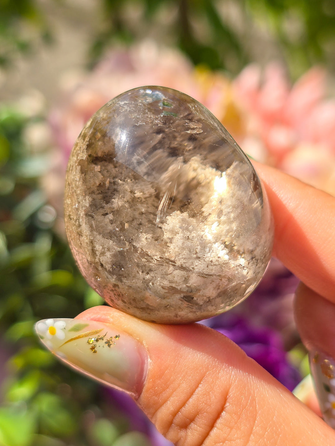 White Garden Quartz Lens C