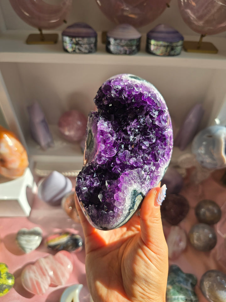 Grape Jam Amethyst On Stand
