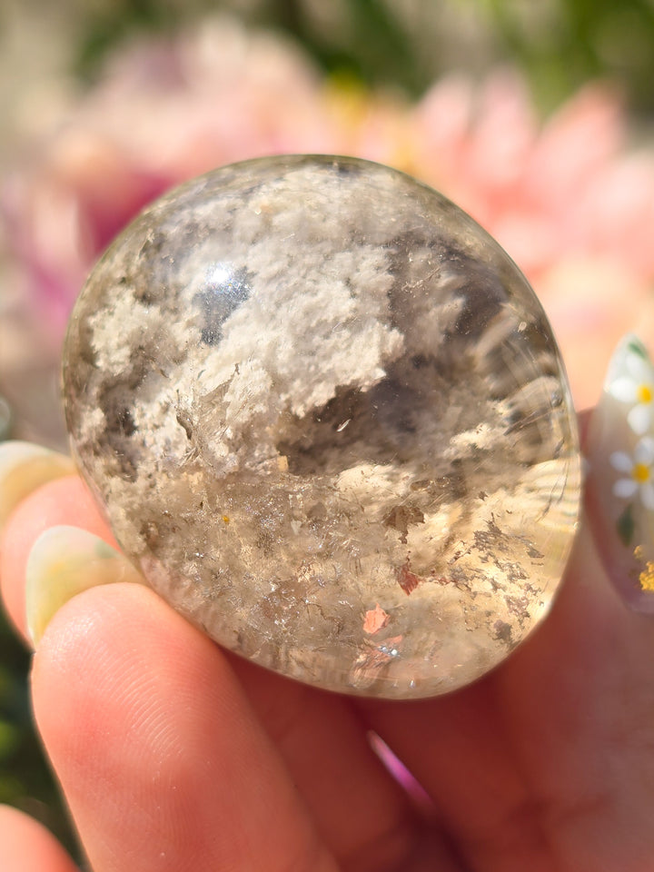 White Garden Quartz Lens C
