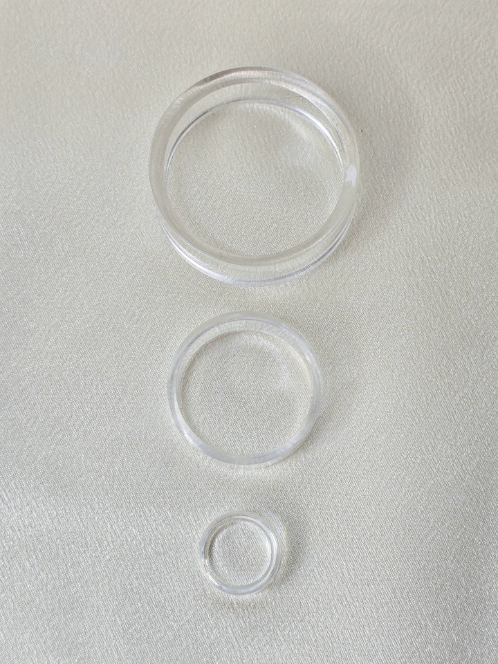 Acrylic Sphere Stands