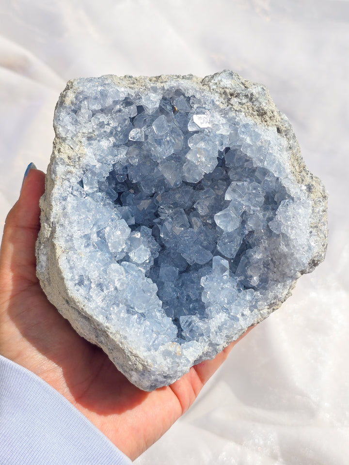 Natural Form Celestite A
