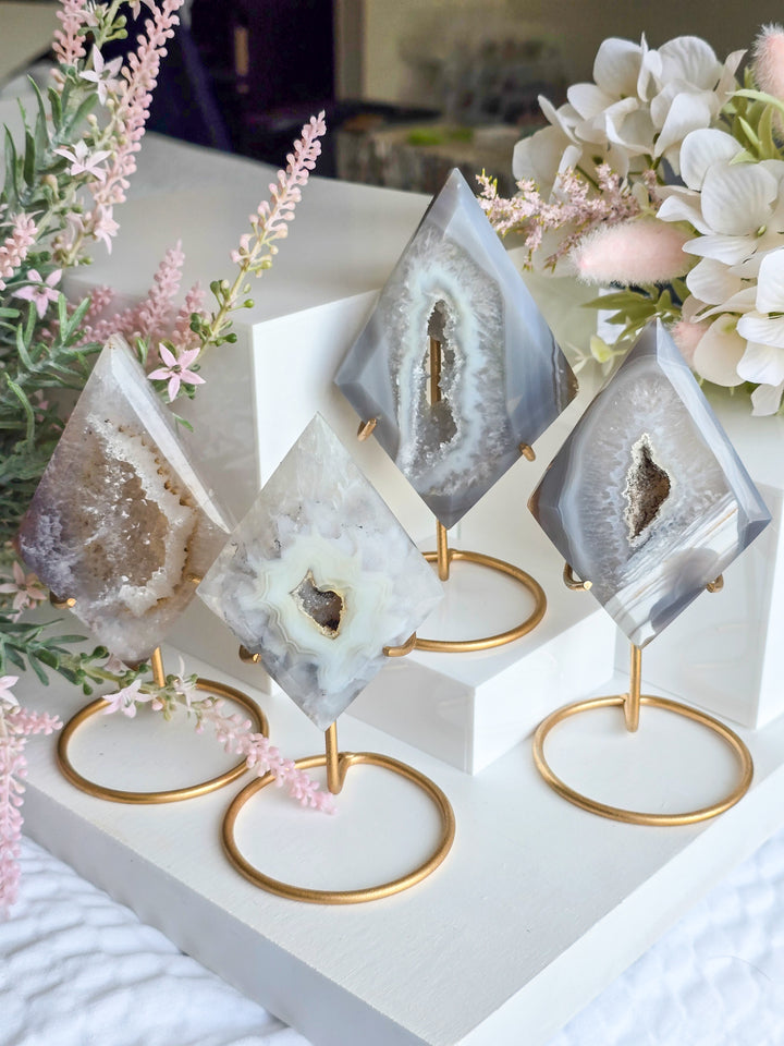 Druzy Agate Diamonds on Stands