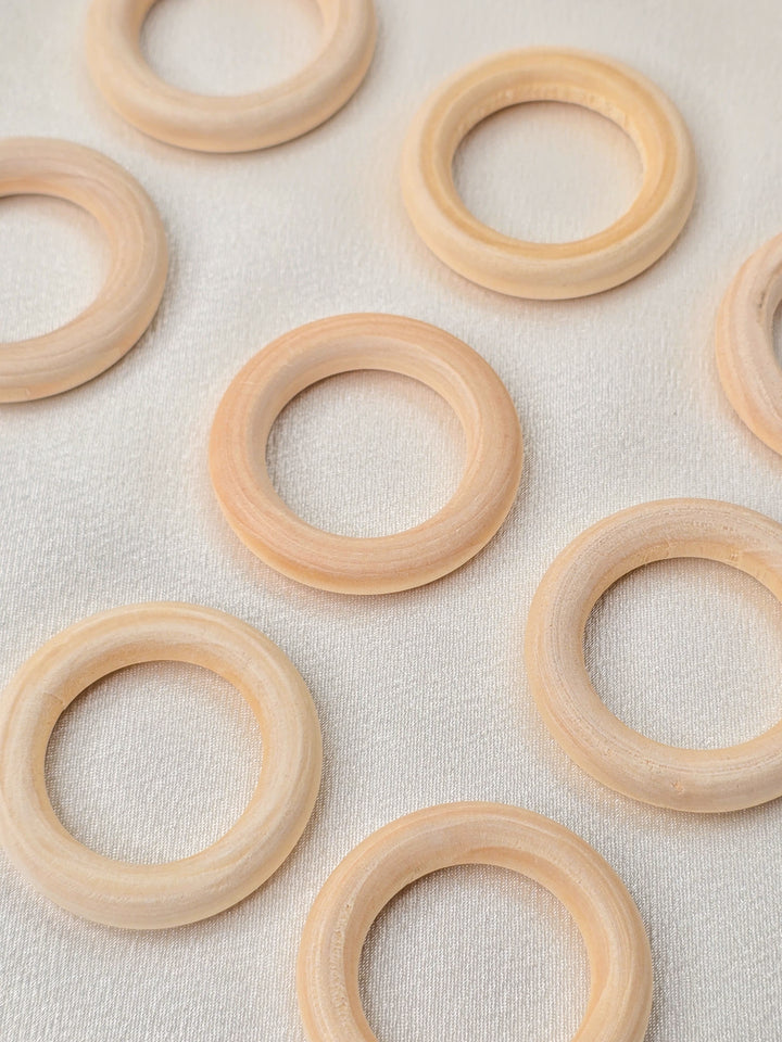 Wood Cheerio Sphere Stands