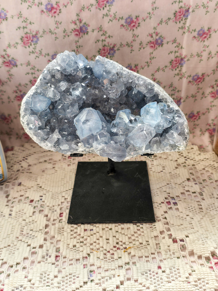 Celestite Statement on Stand B