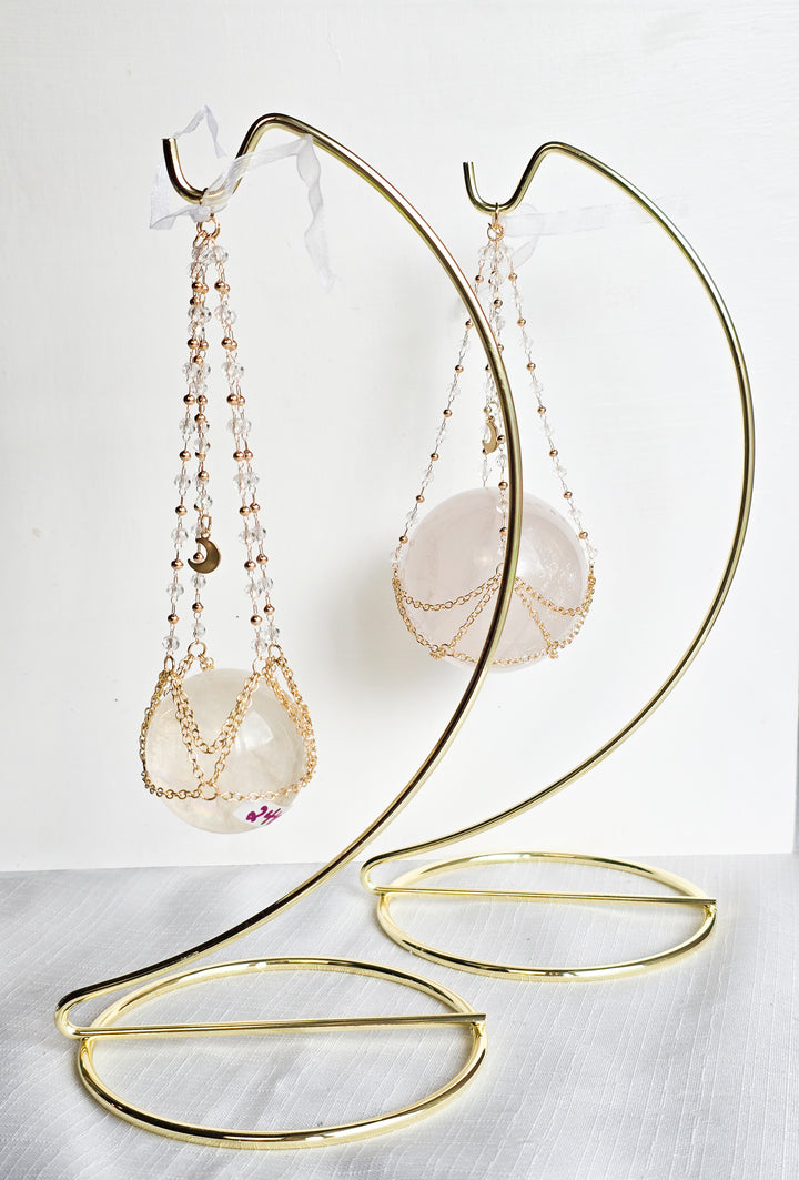 Gold Netting Sphere Stand