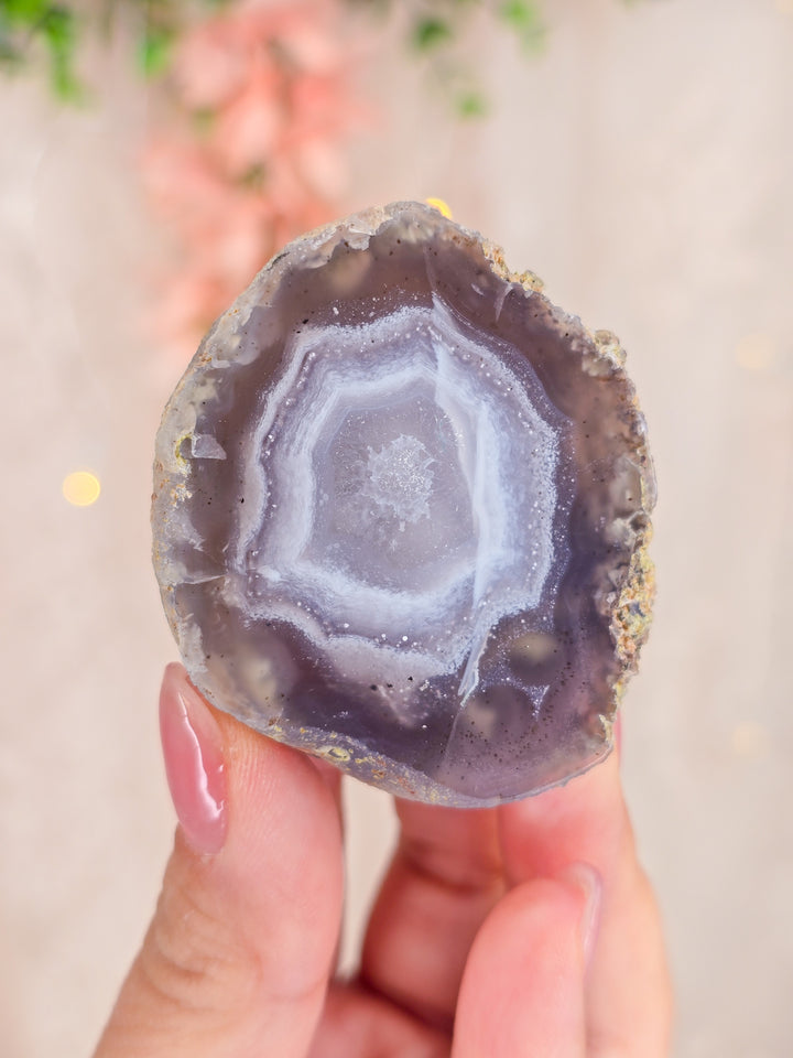 Translucent Dusty Periwinkle Starry Night Agate (e)