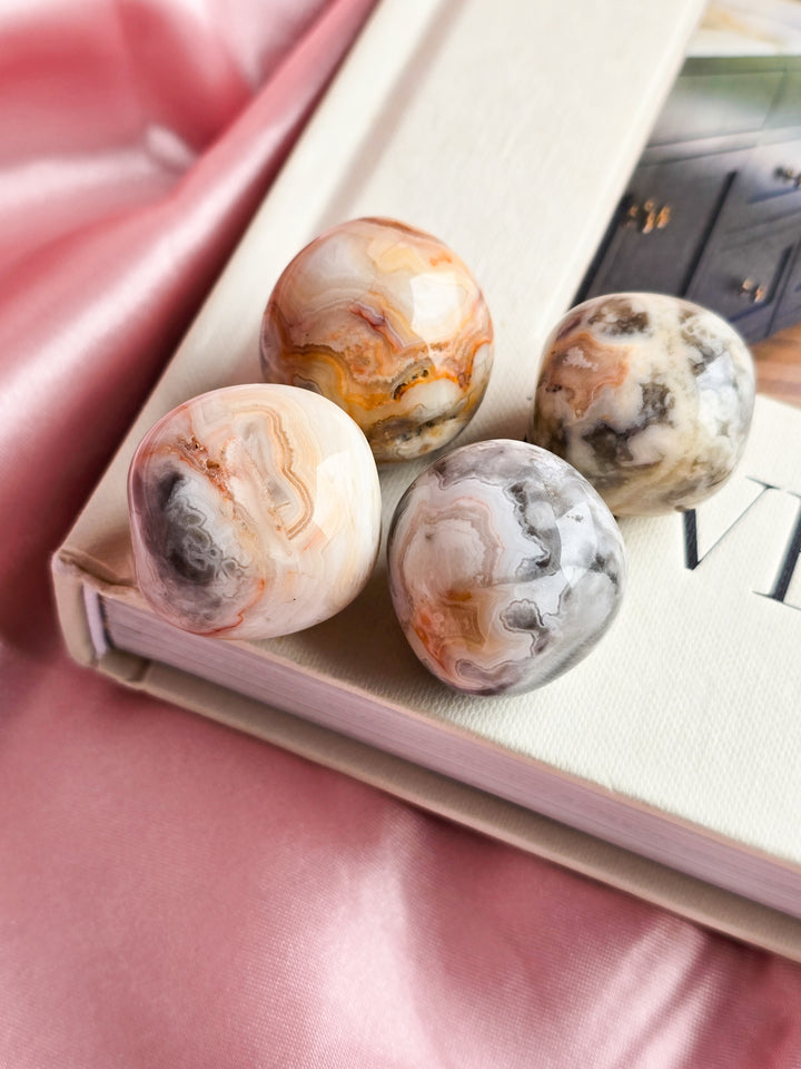 Crazy Lace Agate Large Tumble