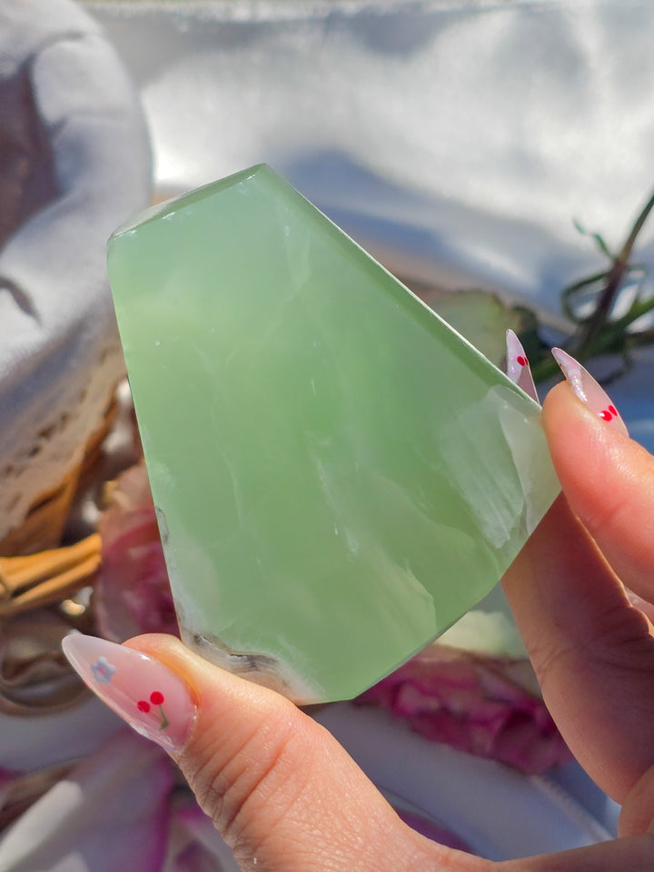 HQ Green Onyx Gusher