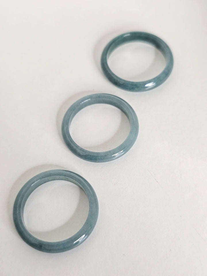 Lucky Jade Rounded Ring "Thin Band"