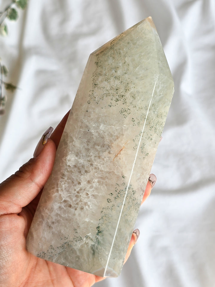 Druzy Agate Tower A