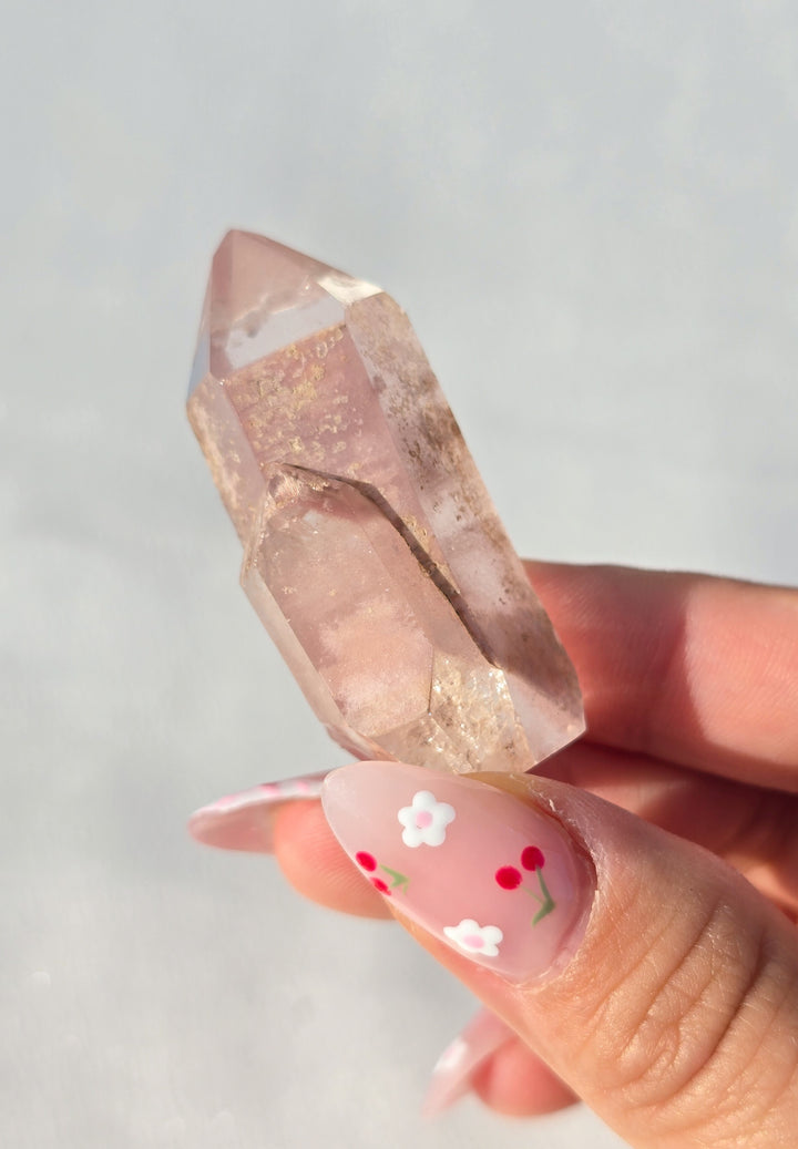 Pink Lithium Quartz Tower O