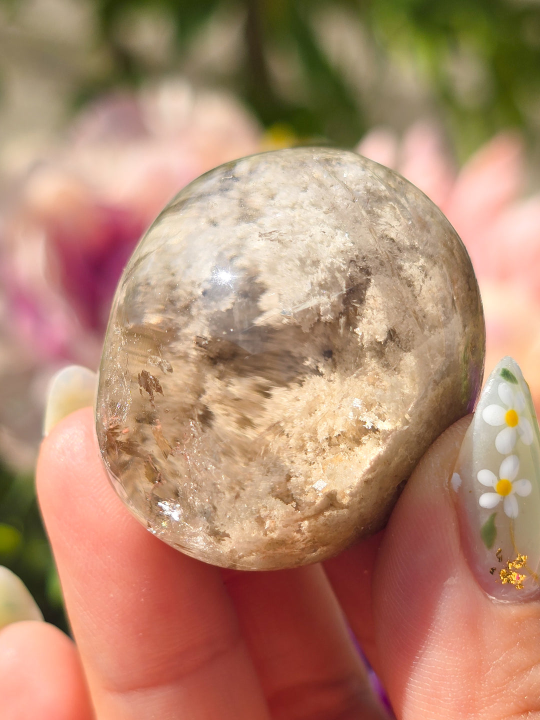 White Garden Quartz Lens C