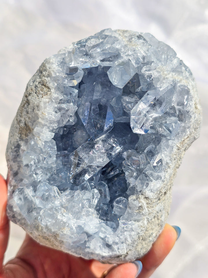 Natural Form Celestite C